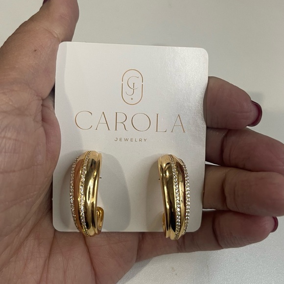 18k Gold Plated CZ SemiJewelry Made in Brazil Exclusive Hoop Earrings - Picture 3 of 4